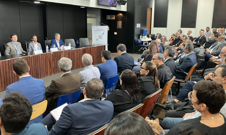 Ipem-SP promove seminário sobre inovação e perspectivas para a administração pública na Alesp